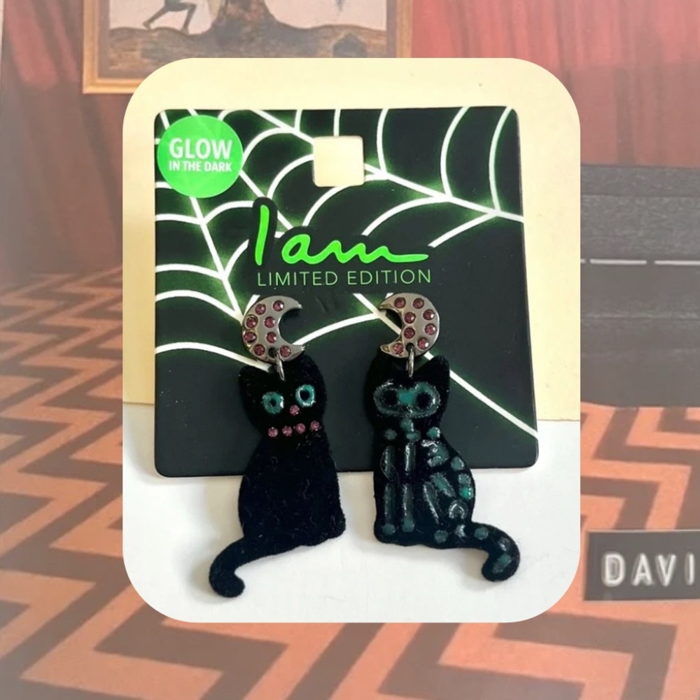 🏷️🎉LE🎉 halloween black felt cat moon earrings with rhinestones & jewels